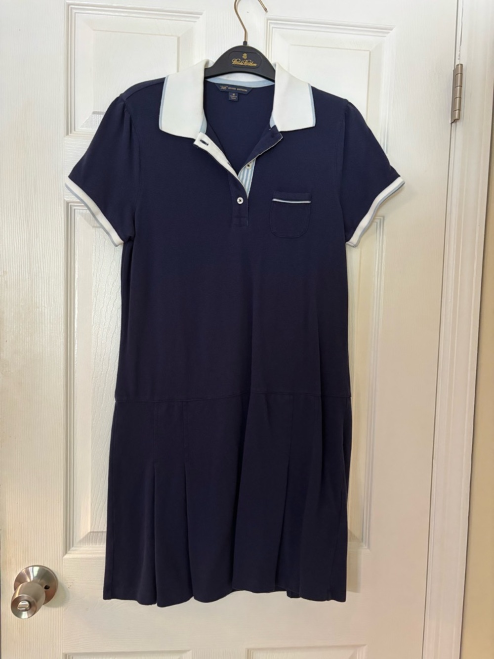 Brooks Brothers 346 women's navy blue polo dress w pleated skirt size Medium